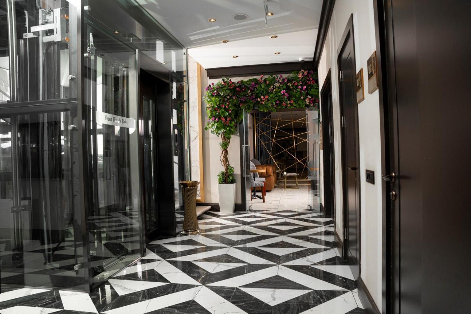 Port Rivoli Hotel Baku Exterior photo